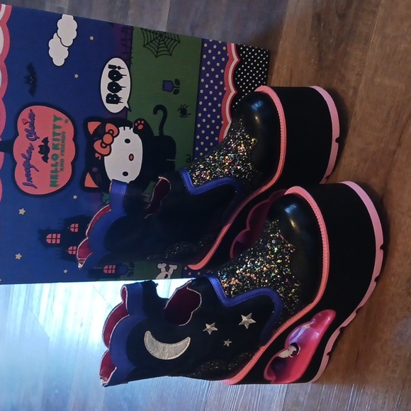 Irregular Choice Hello Kitty Cavern Platform Boots Size 39/8.5 - Picture 2 of 16